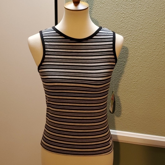 EVERLAST SLEEVELESS WORKOUT TEE - Picture 2 of 8